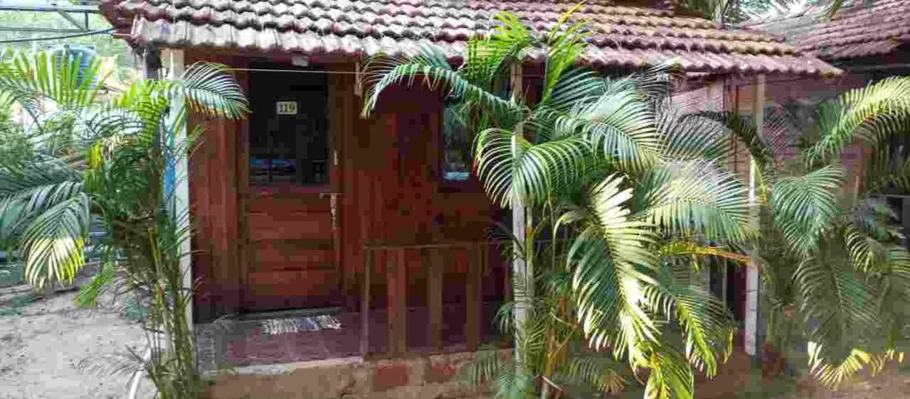 Casa Hut *